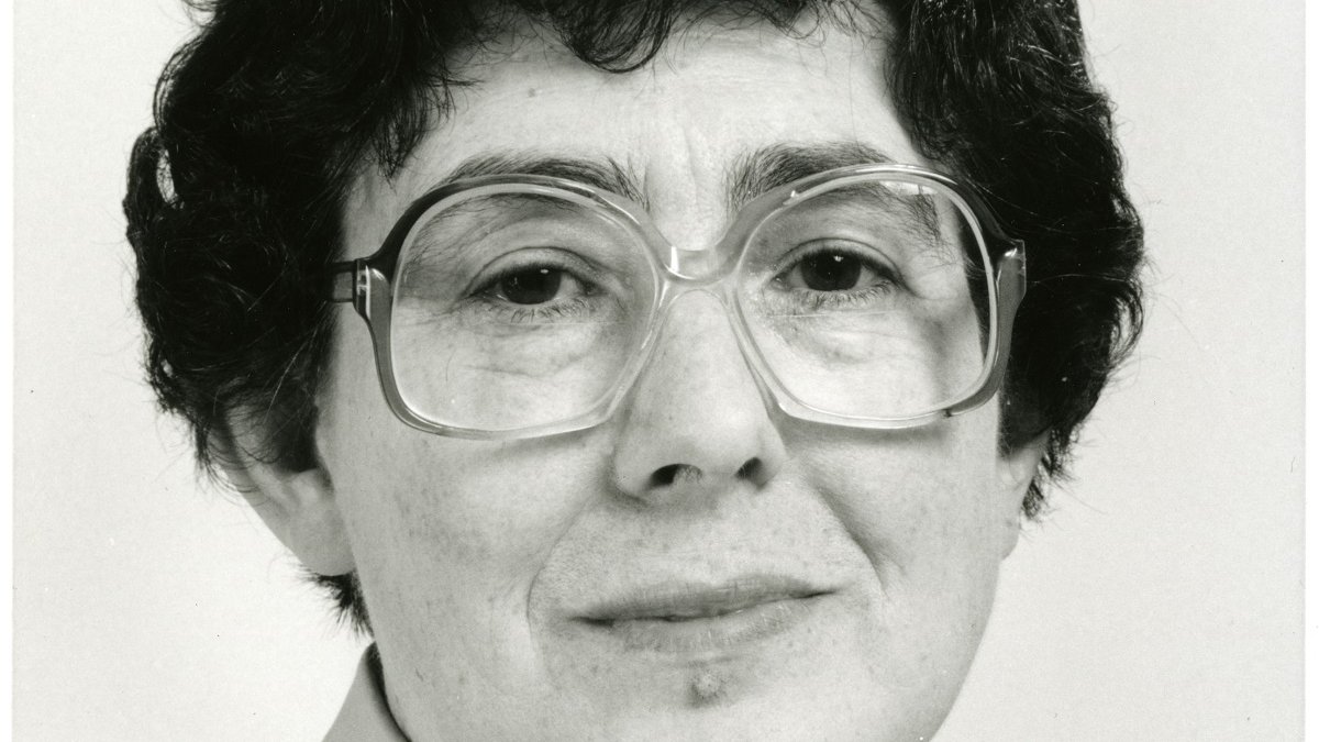 The life and legacy of Professor Daphne Jackson University of Surrey